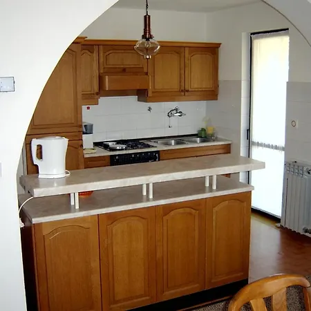 Apartments Romano 公寓