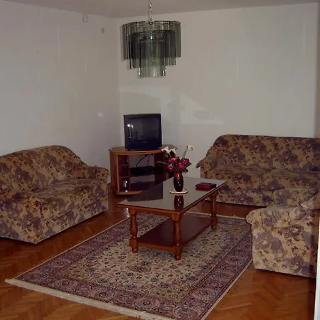 Apartments Romano 公寓 *