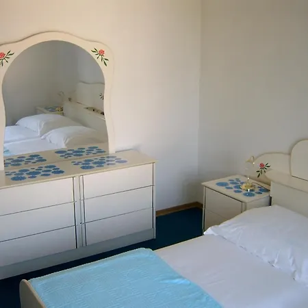 Apartments Romano Apartment