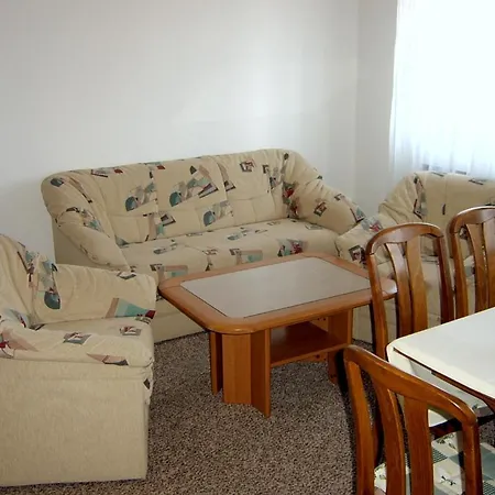 Apartments Romano Apartment