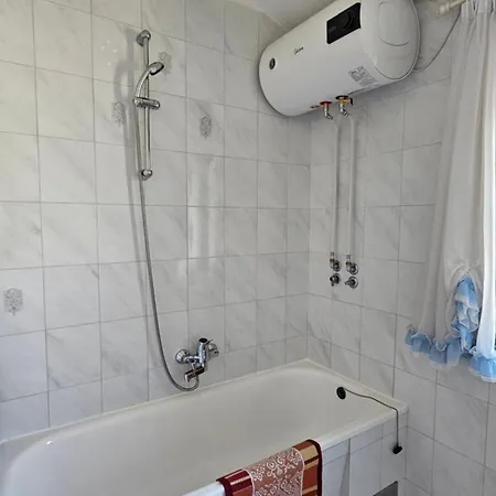 Apartments Romano Διαμέρισμα *